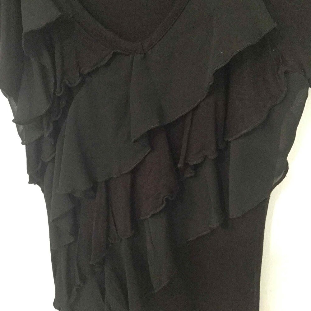 Black Tee Shirt with Ruffles - Picture 4 of 8